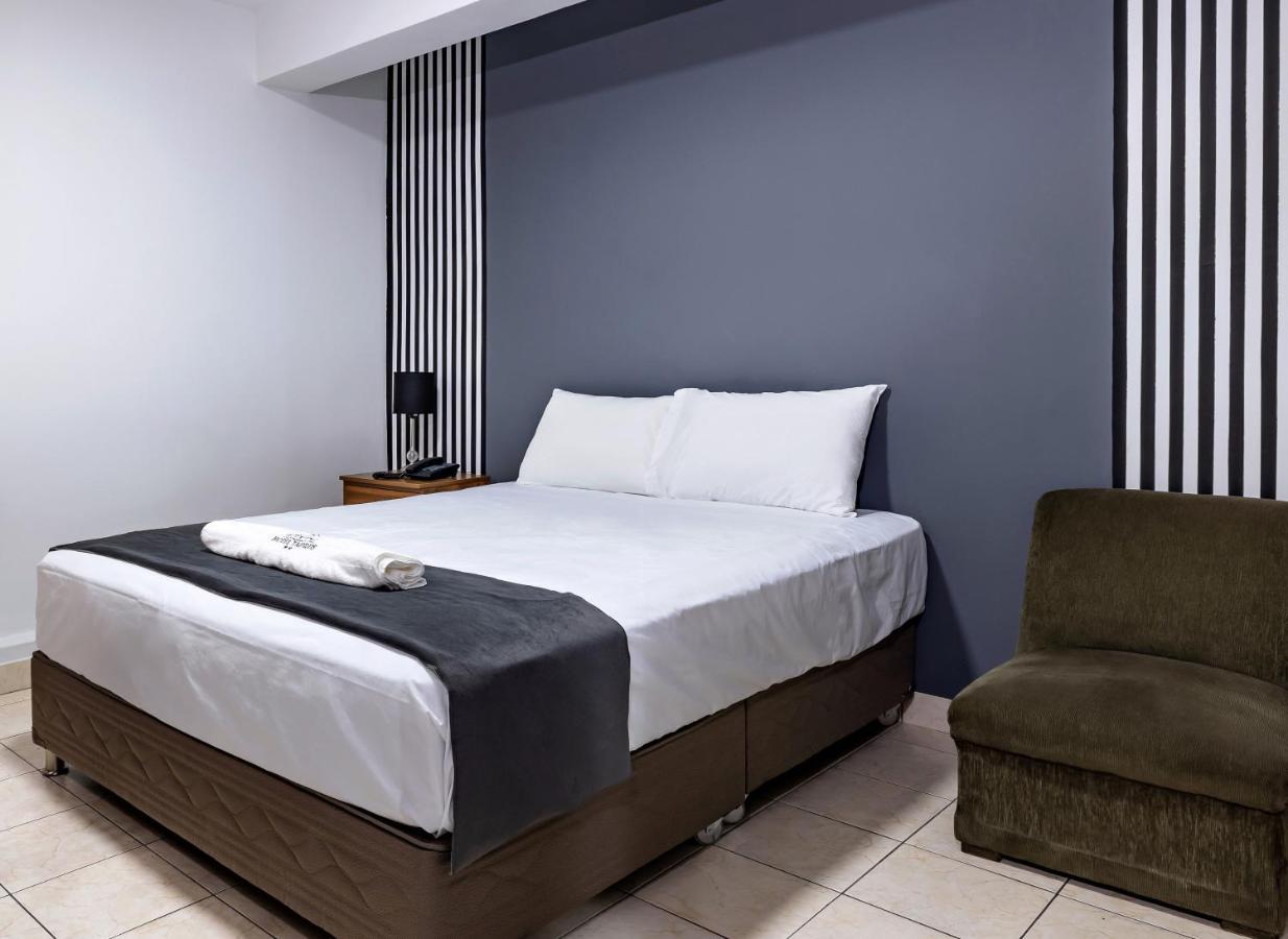 Hotel Taurus Piura Exteriér fotografie